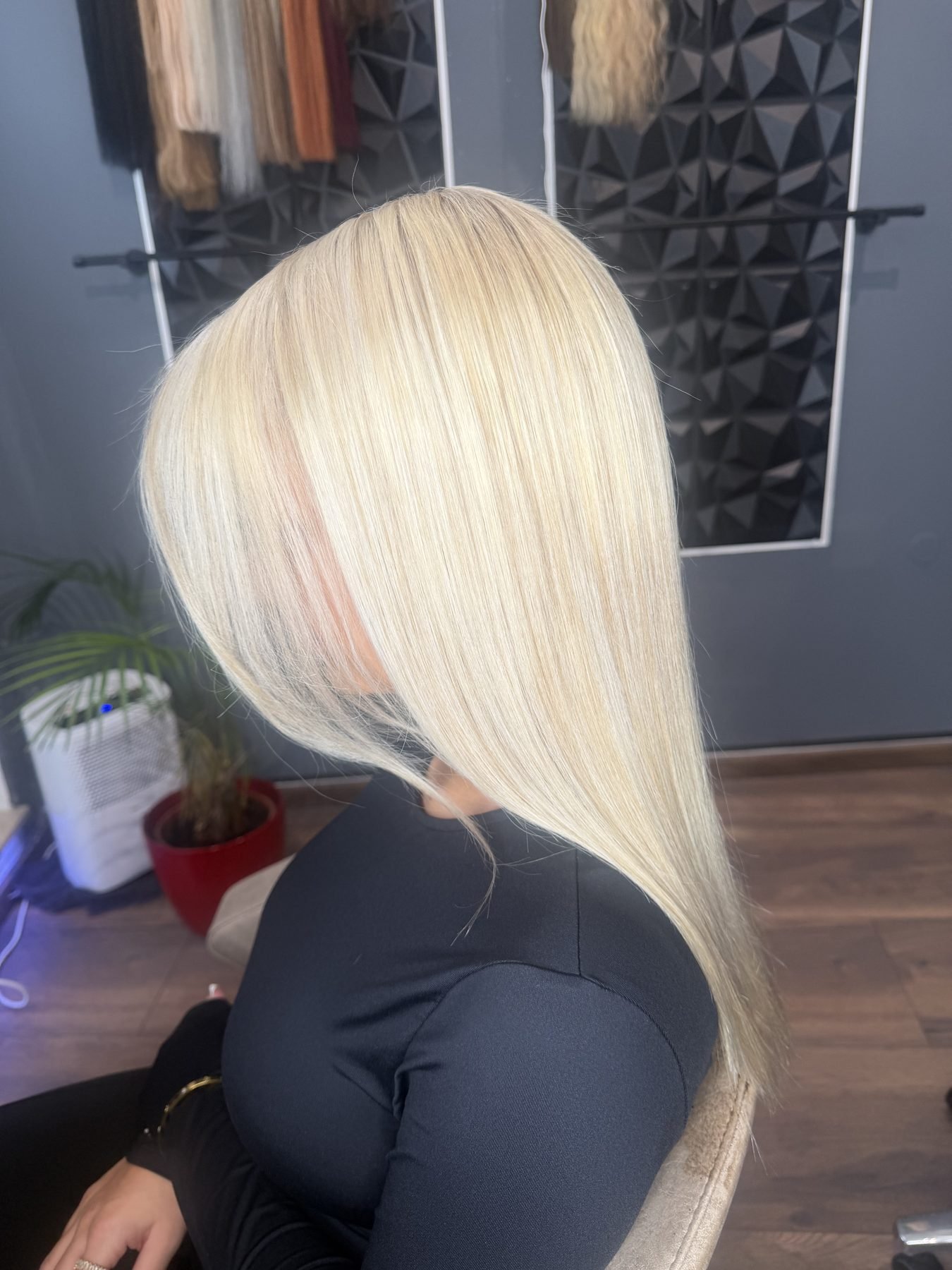 Platinblonde Glamour-Wellen